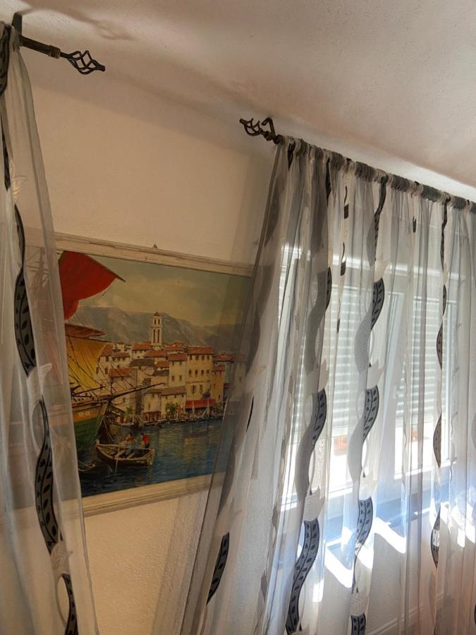 Hostel Backpackers موستار المظهر الخارجي الصورة
