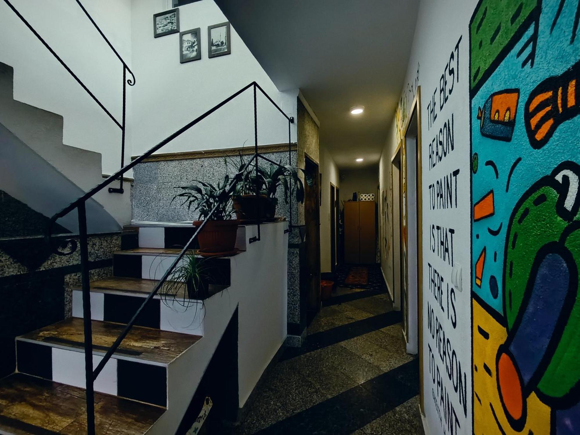 Hostel Backpackers موستار المظهر الخارجي الصورة